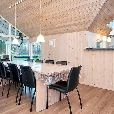 12 Person In R M Holiday home
