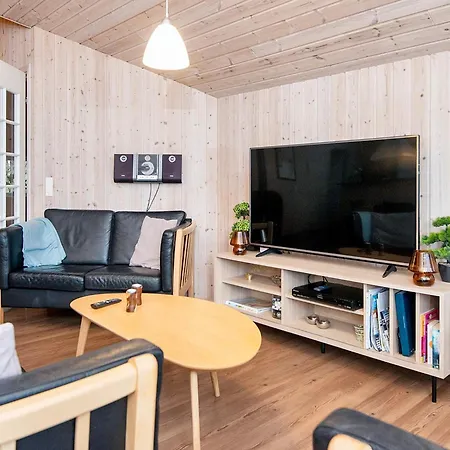 Vakantiehuis 4 Star In Romo *
